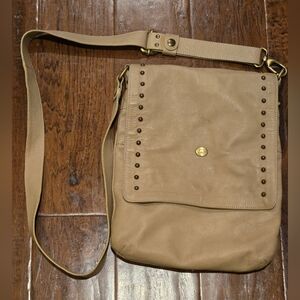 Avorio studded leather flap shoulder bag